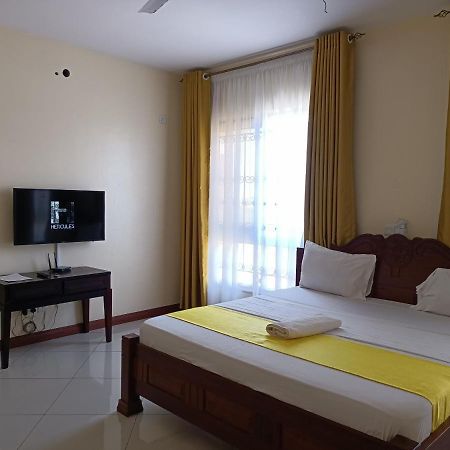 Elna'S Haven - Nyali Sea View Apartment モンバサ エクステリア 写真