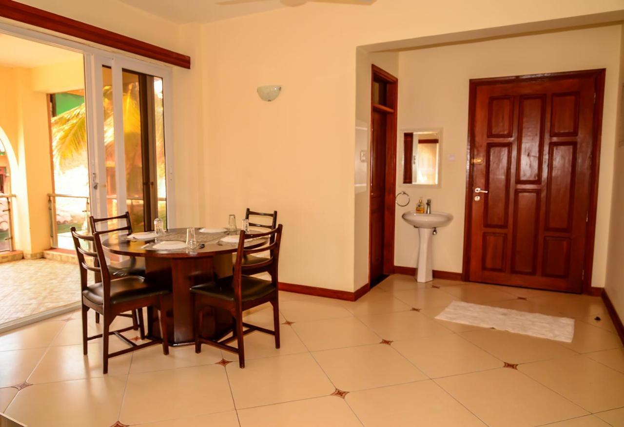 Elna'S Haven - Nyali Sea View Apartment モンバサ エクステリア 写真