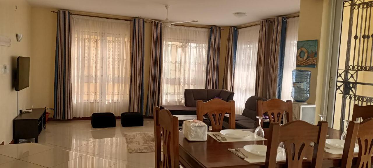 Elna'S Haven - Nyali Sea View Apartment モンバサ エクステリア 写真